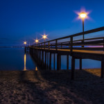 Seebrücke von Pelzerhaken zur blauen Stunde