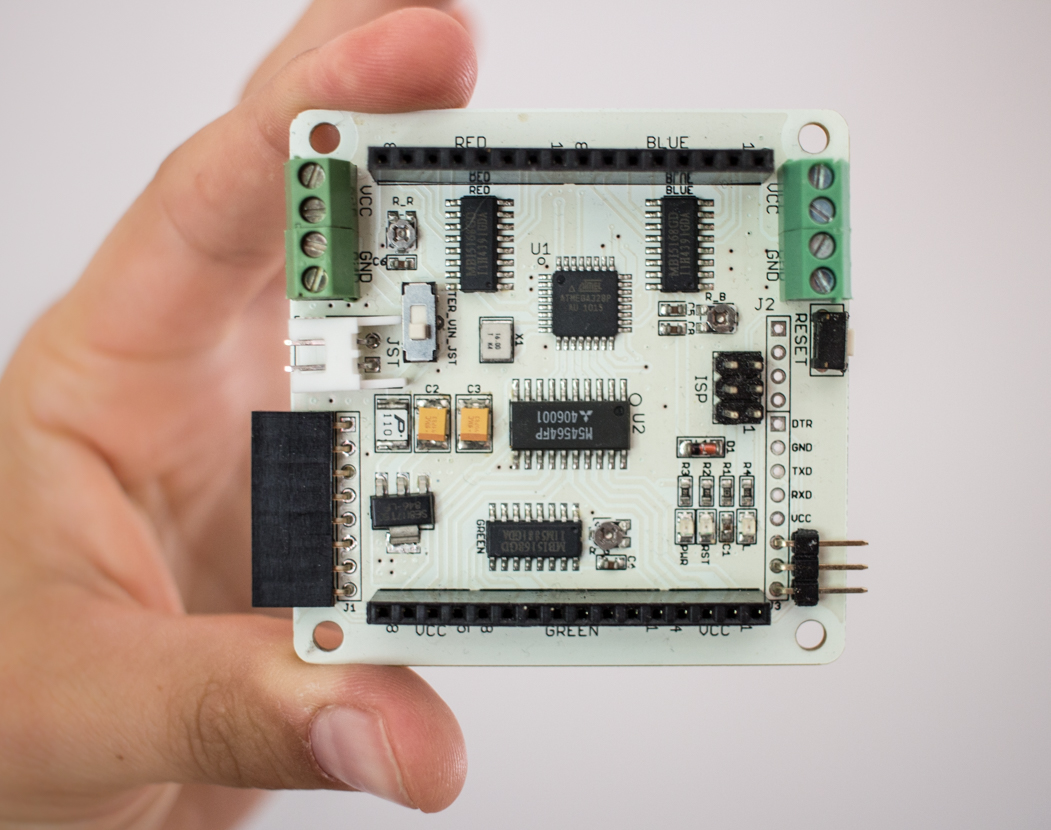 Mit dem Rainbowduino von Seeed Studio wird es bunt